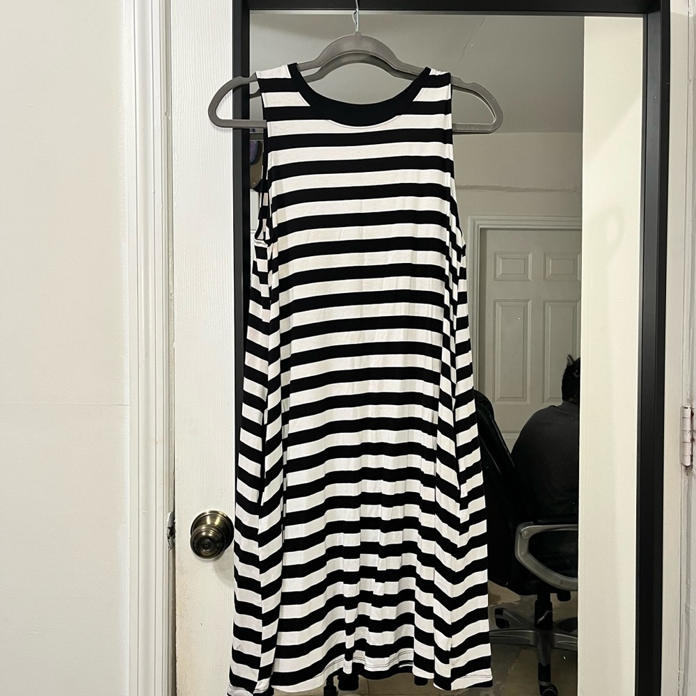 Black and white stripe dress